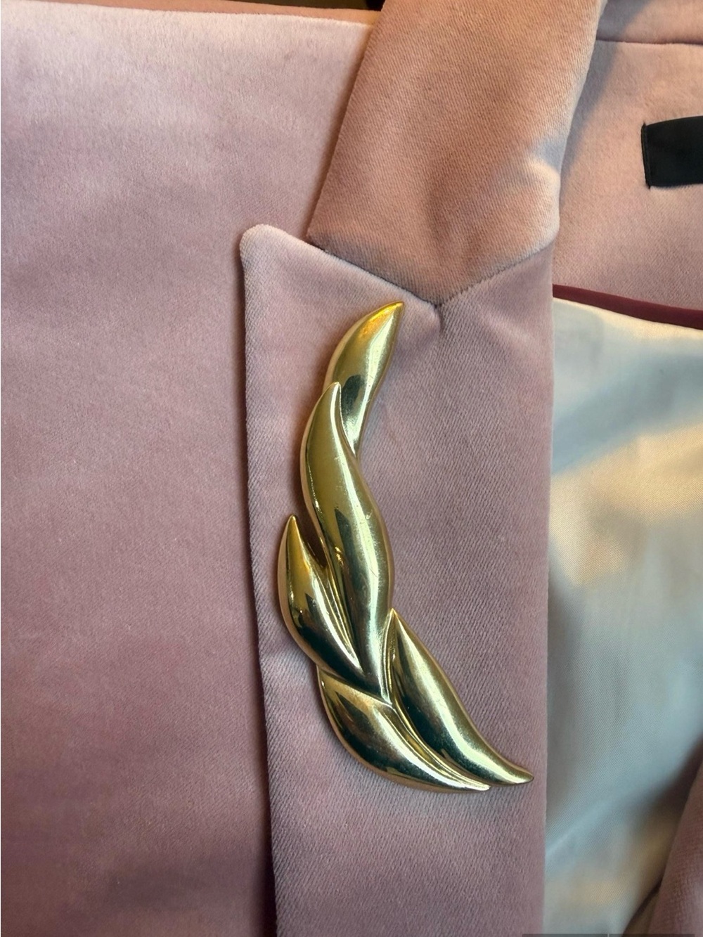 Vintage 4” 90’s Givenchy Gold Leaf-Style Sculptural Brooch